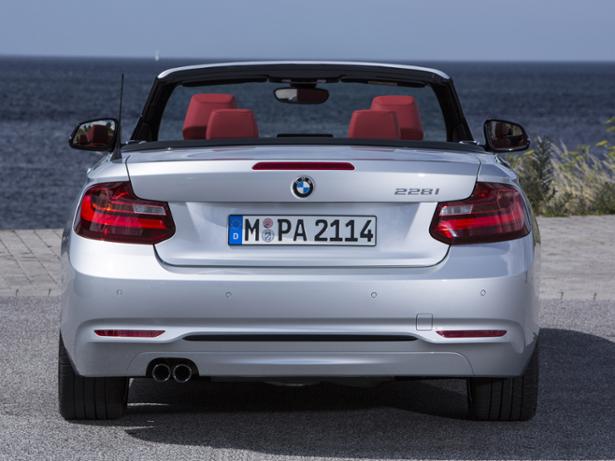 BMW 2-Series convertible (2015-2021) - thumbnail rear