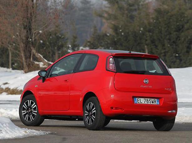 Fiat Punto (2006-2018) - thumbnail rear