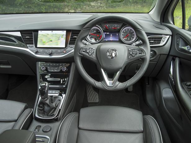 Vauxhall Astra (2015-2021) - thumbnail side