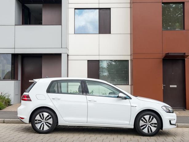 Volkswagen e-Golf (2014-2020) - thumbnail side