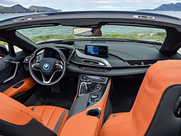 BMW i8 Roadster (2018-2020) - thumbnail side
