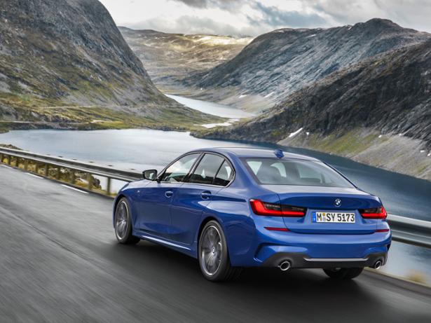 BMW 3-series (2019-) - thumbnail rear