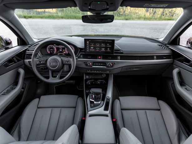Audi A4 Avant (2015-) - thumbnail side