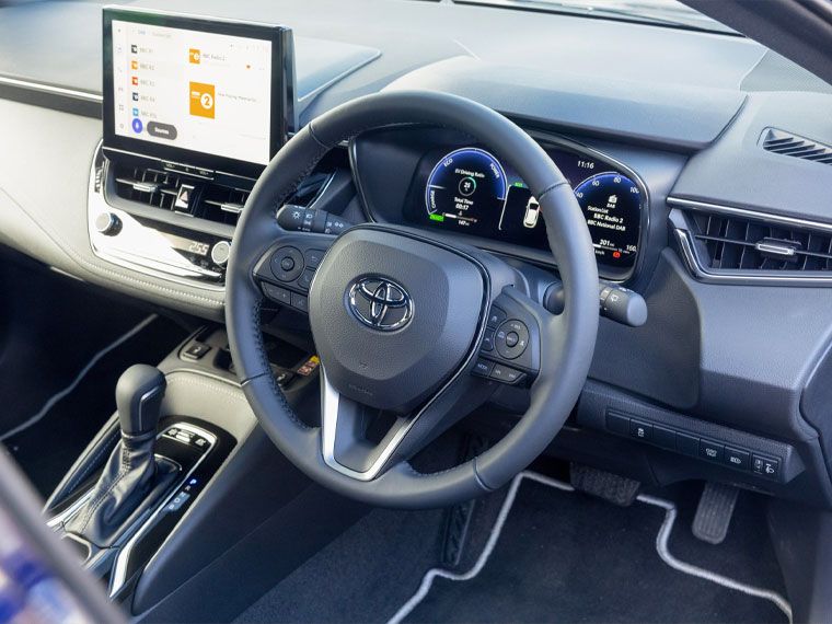Toyota Corolla Hybrid (2019-) - thumbnail side
