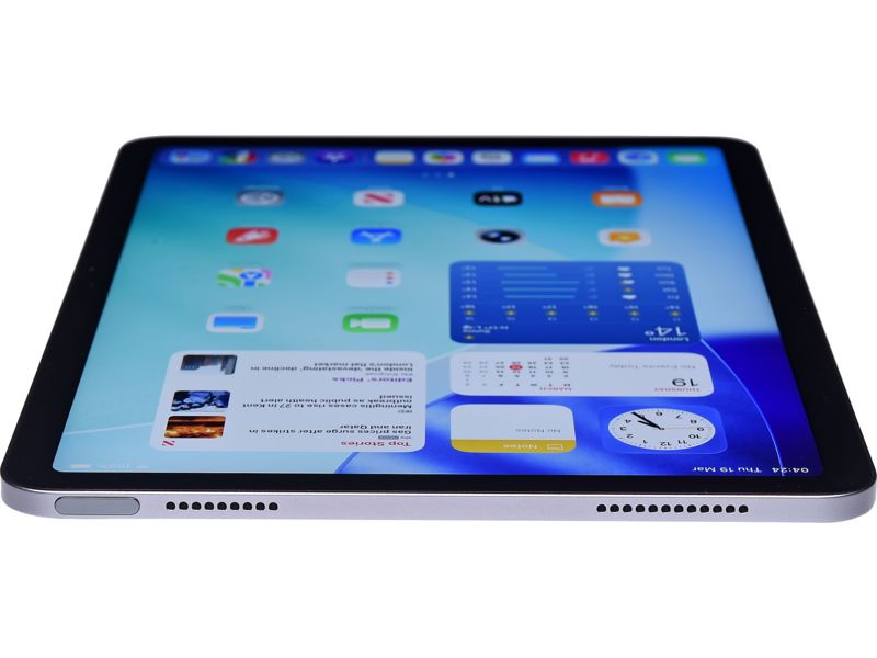 Apple iPad Air 11-inch (2026) - thumbnail rear