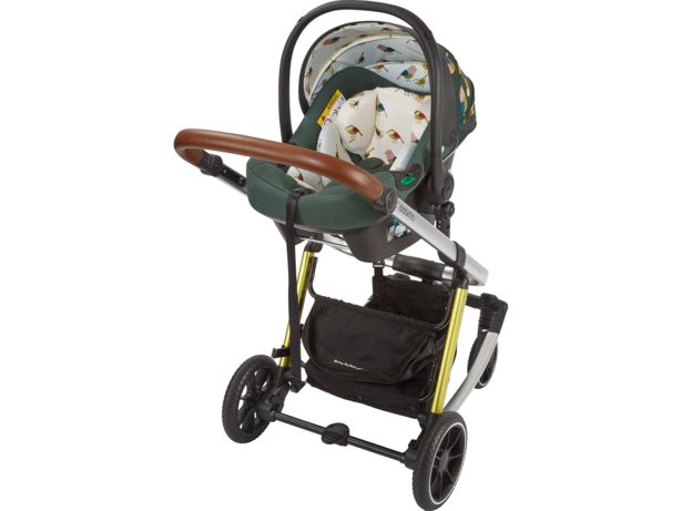 Cosatto Giggle Trail travel system