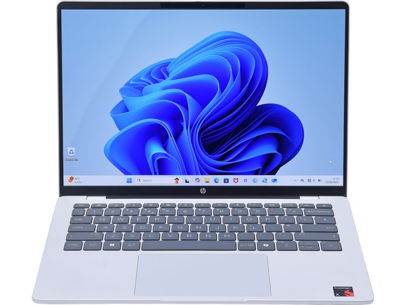 HP OmniBook 5 14" Next Gen AI Laptop