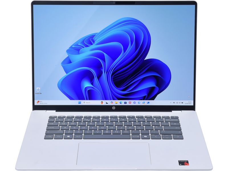 HP OmniBook 5 16" Next Gen AI Laptop