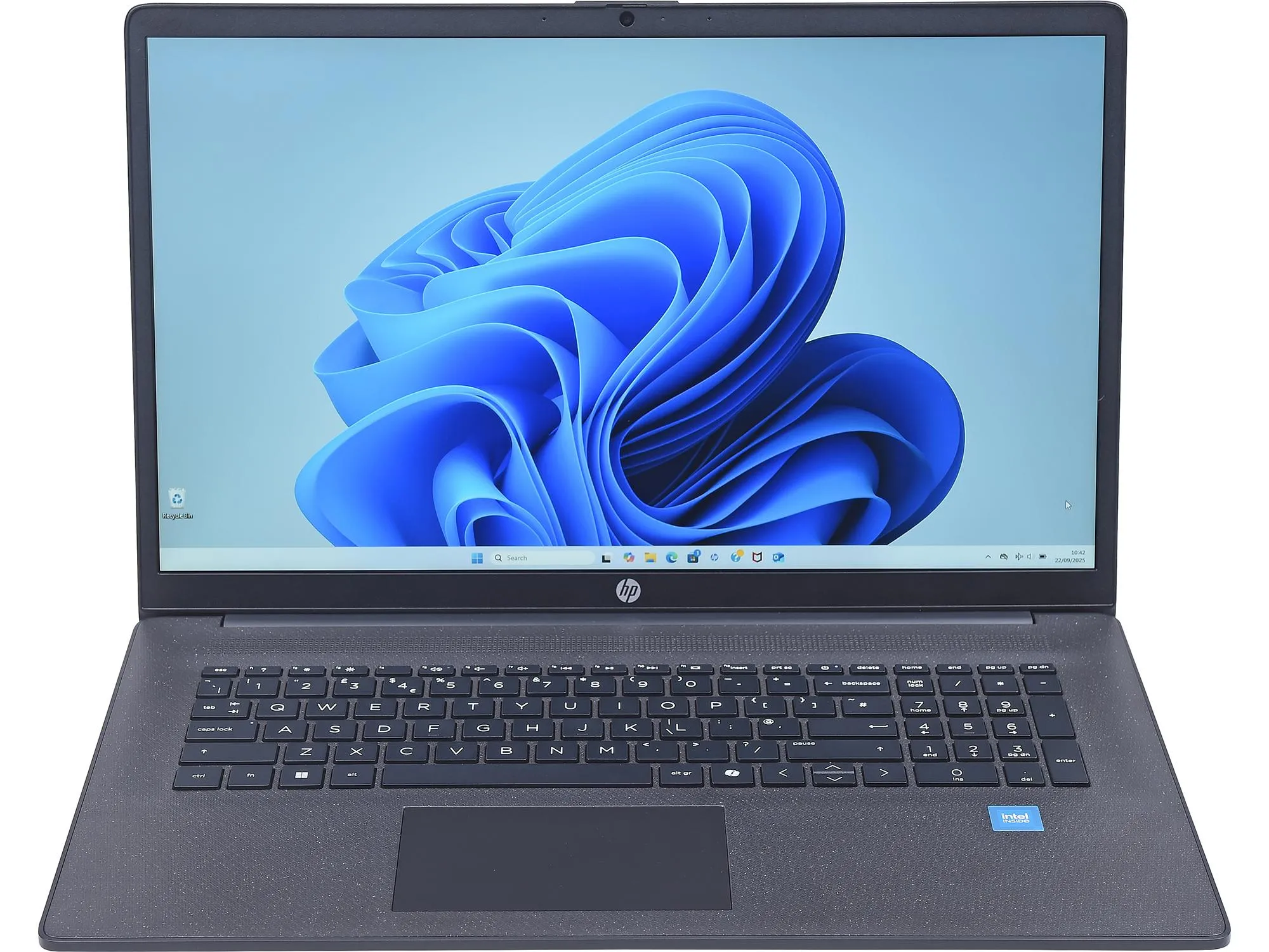 HP 17-cn3008na review | 17.2-inches 2.05kg Intel N100, 4GB Ram