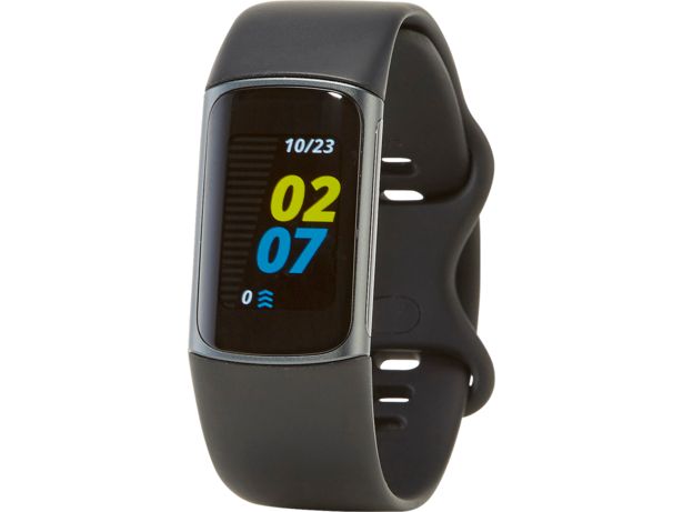 Fitbit Charge 5 front view