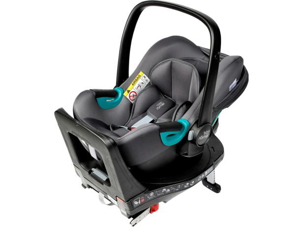 Britax Römer Baby-Safe 3 i-Size + Flex Base iSense