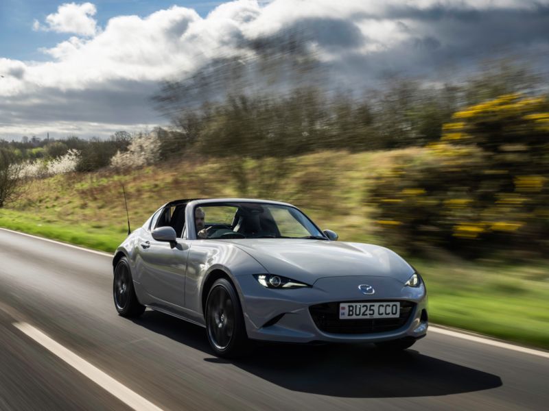 Mazda MX-5 RF (2017-)