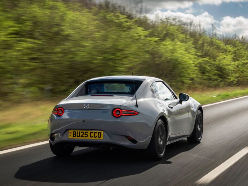 Mazda MX-5 RF (2017-) - thumbnail rear