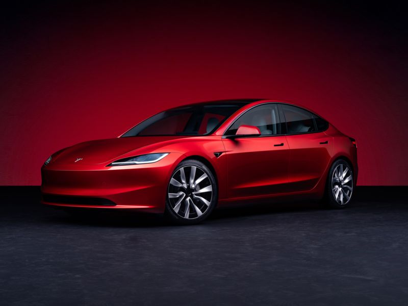 Tesla Model 3 (2019-) - thumbnail front
