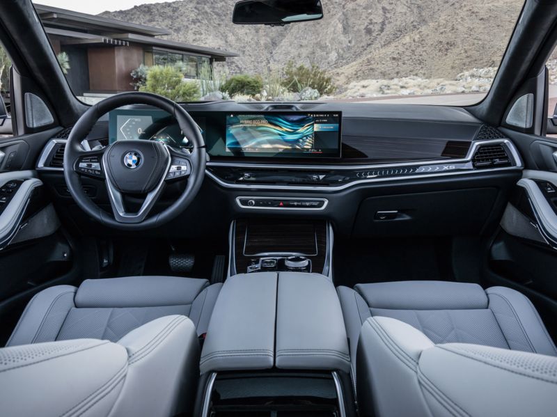 BMW X5 Plug-in Hybrid (2020-) - thumbnail side