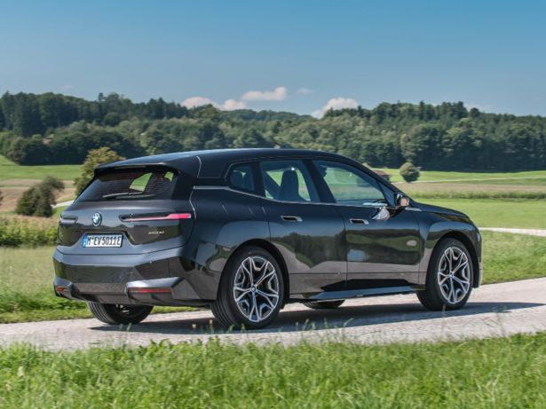 BMW iX (2021-) - thumbnail rear