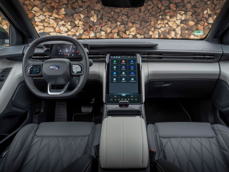 Ford Explorer (2024-) - thumbnail side
