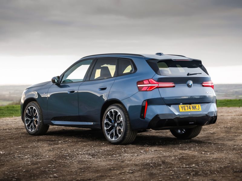 BMW X3 (2024-) - thumbnail rear