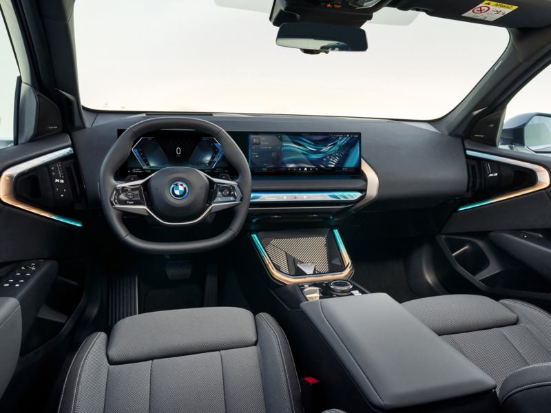 BMW X3 Plug-in Hybrid (2024-) - thumbnail side