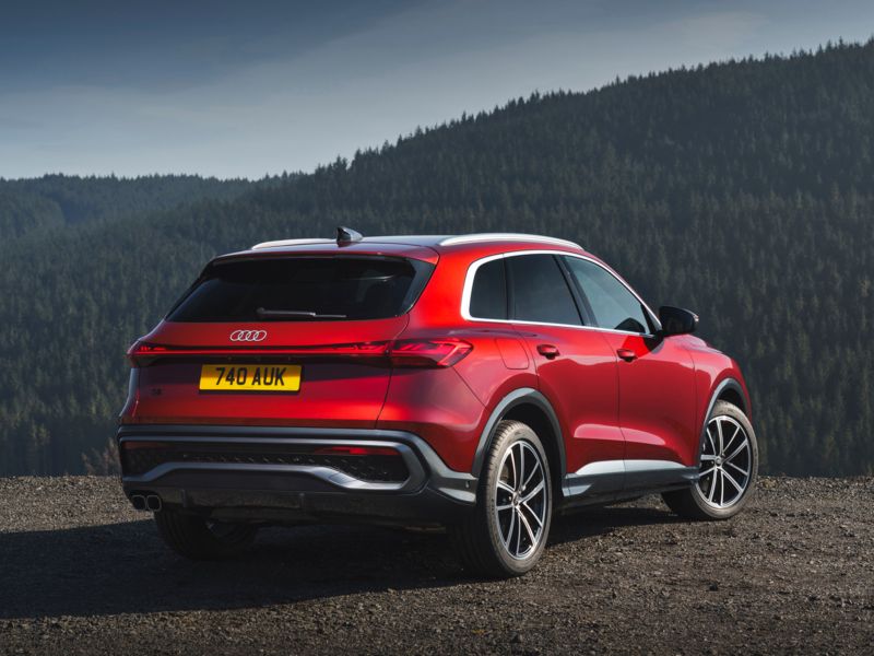 Audi Q5 (2025-) - thumbnail rear