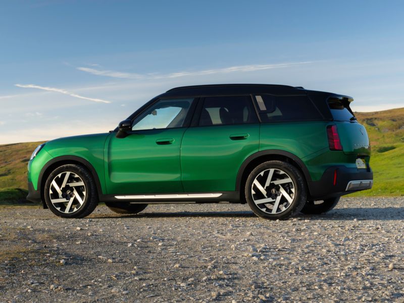Mini Countryman Electric (2024-) - thumbnail rear