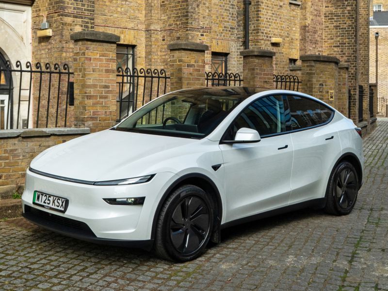 Tesla Model Y (2025-)