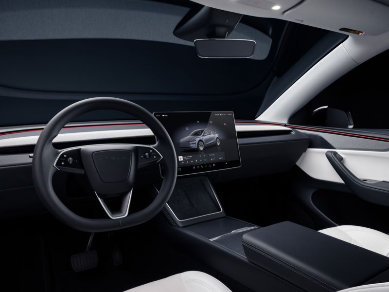 Tesla Model Y (2025-) - thumbnail side