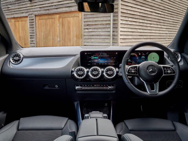 Mercedes-Benz B-Class Plug-in hybrid (2020-2022) - thumbnail side