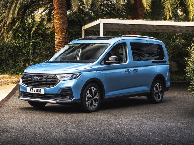 Ford Tourneo Connect Plug-in Hybrid (2024-)