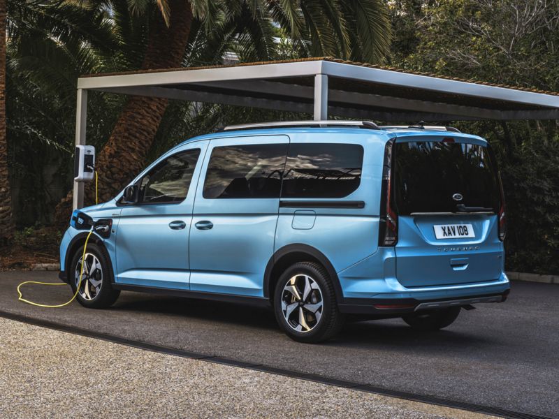 Ford Tourneo Connect Plug-in Hybrid (2024-) - thumbnail rear