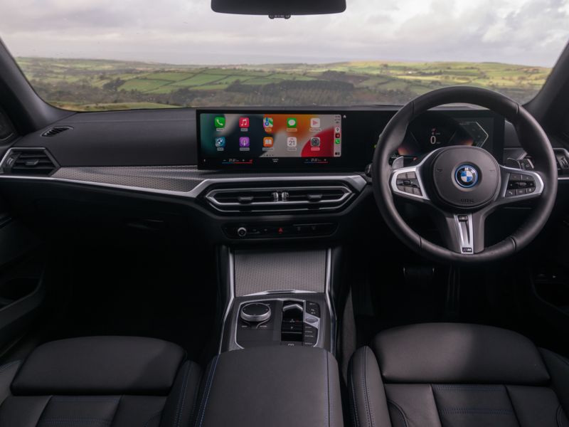 BMW 3 Series Touring (2019-) - thumbnail side