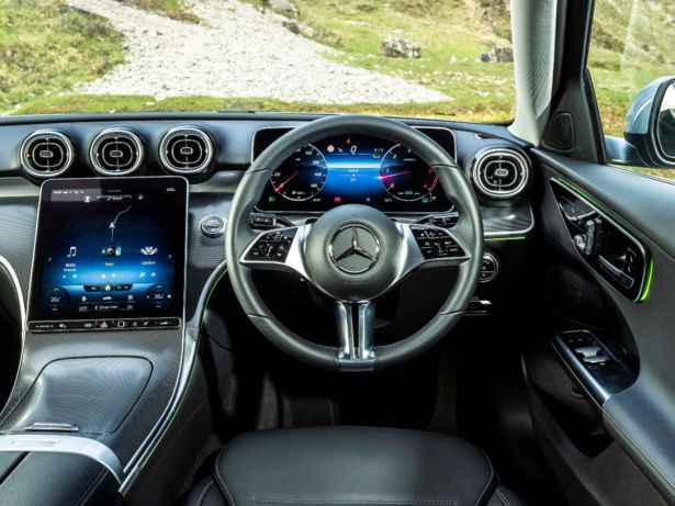 Mercedes-Benz C-Class (2021-) - thumbnail side