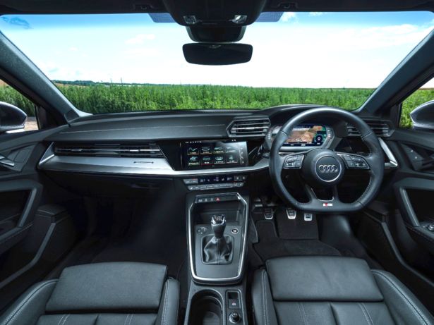 Audi A3 Sportback (2021-) - thumbnail side