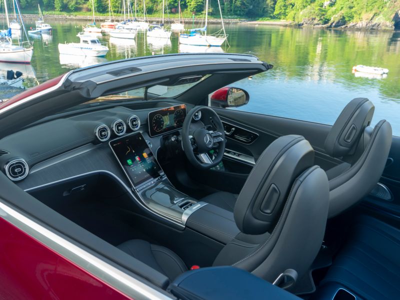 Mercedes-Benz CLE Cabriolet (2024-) - thumbnail side