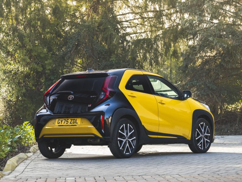 Toyota Aygo X Hybrid (2025-) - thumbnail rear