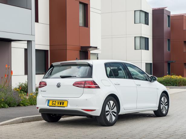 Volkswagen e-Golf (2014-2020) - thumbnail rear